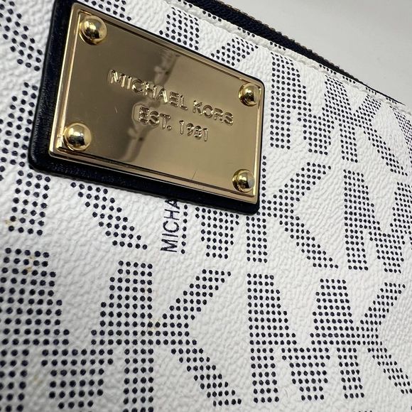 Michael Kors Jet Set wallet Continental Logo signature zip large checkbook ID - Picture 12 of 16